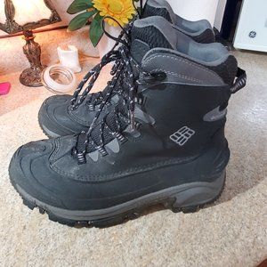 Columbia Womens Black Waterproof 200 Grams Thinsulate Winter Boots Size 8